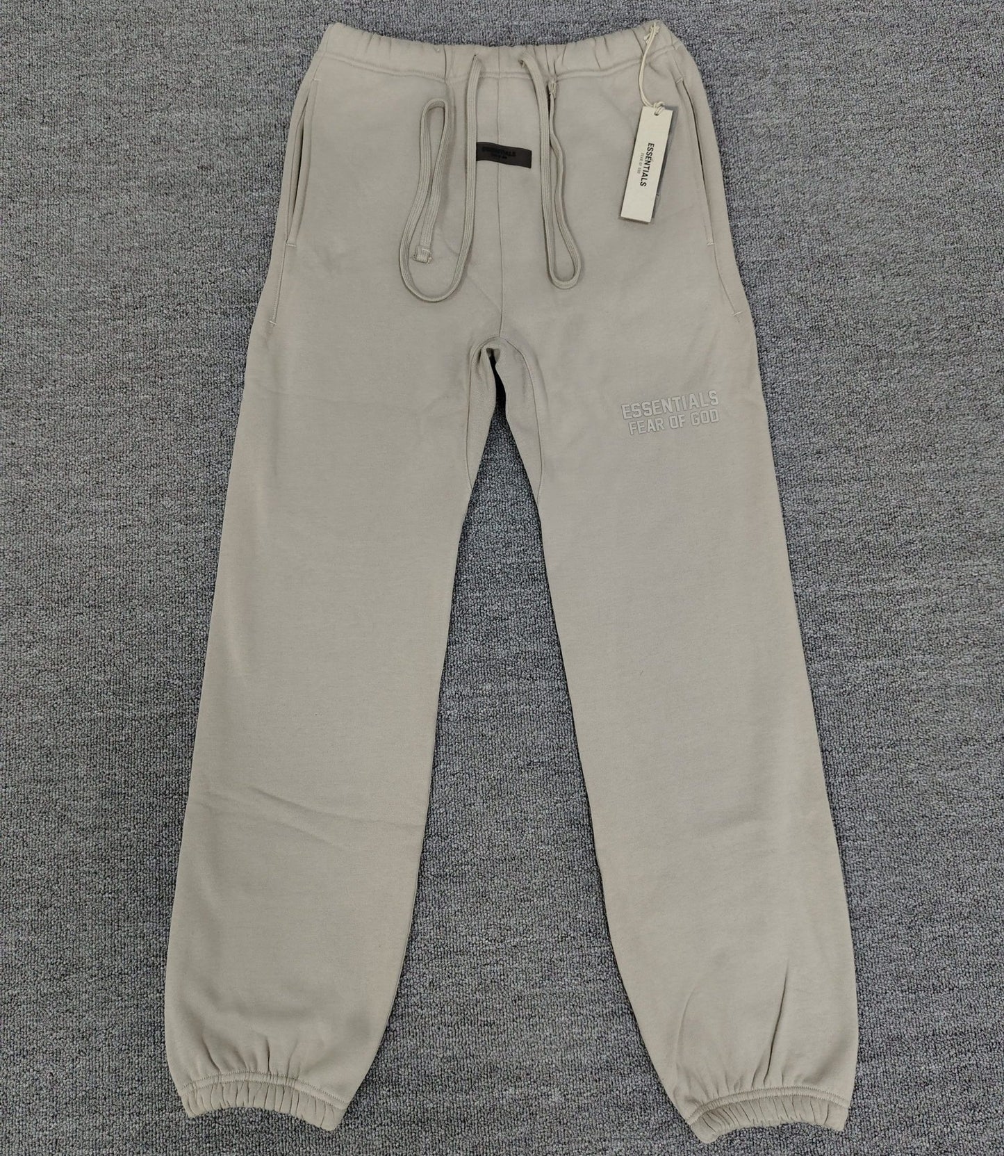 Essentials sweats (seal)